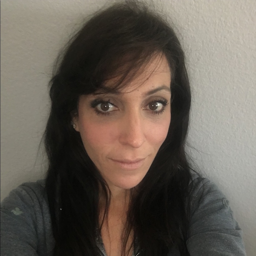 Meet your Posher, Amy