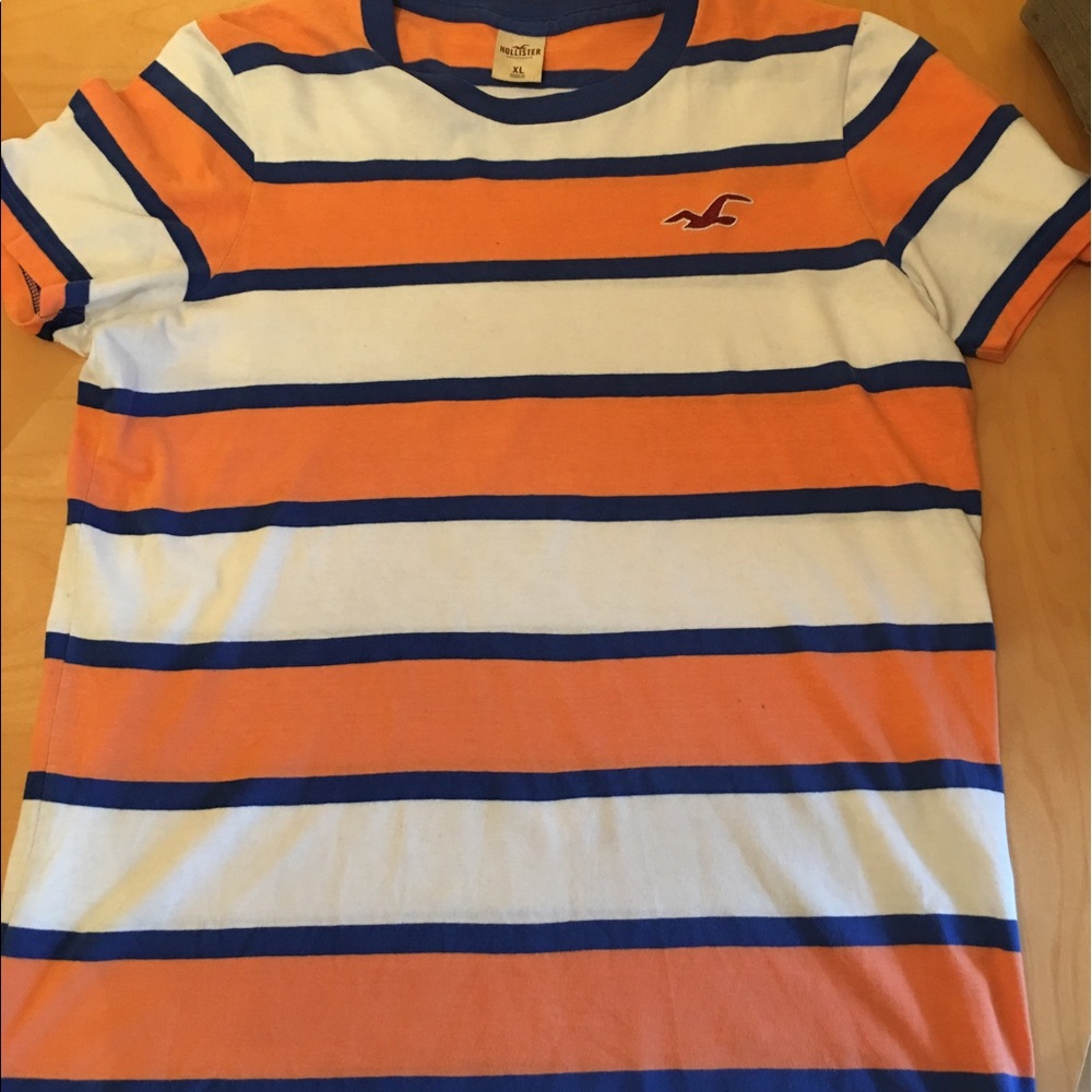 Hollister T-shirt