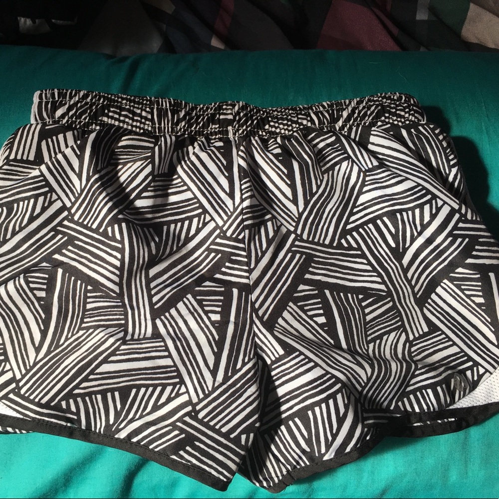 Athletic shorts