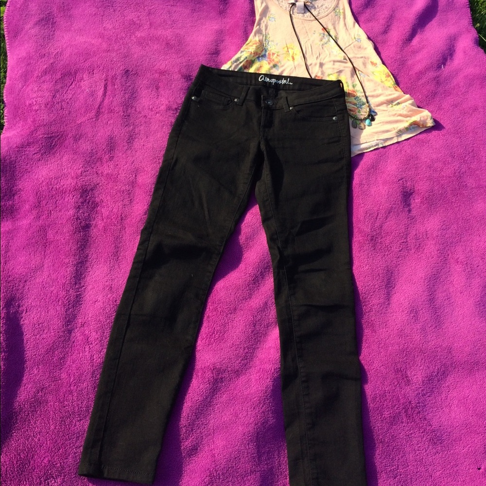 BLACK FRIDAY DEAL!Black Aeropostale Lola Jeggins