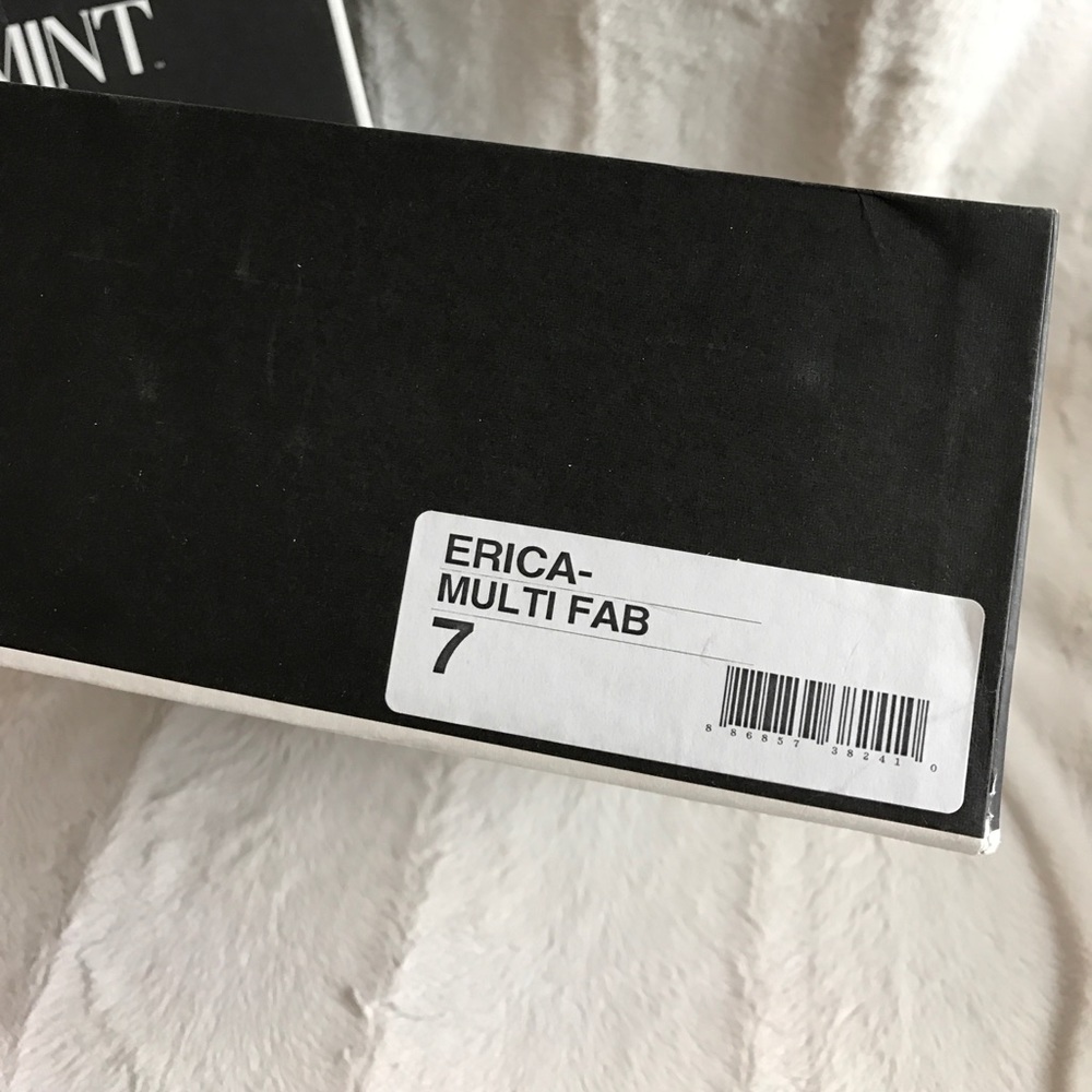 BNIB SHOEMINT ERICA LACE UP TRIBAL WEDGES 7 - Picture 6 of 8