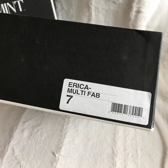 BNIB SHOEMINT ERICA LACE UP TRIBAL WEDGES 7 - Picture 6 of 8