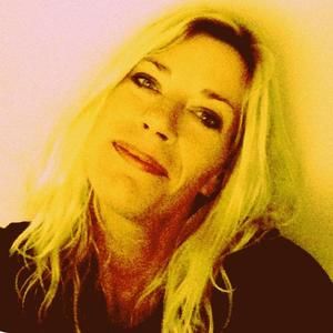 Meet your Posher, Bliss