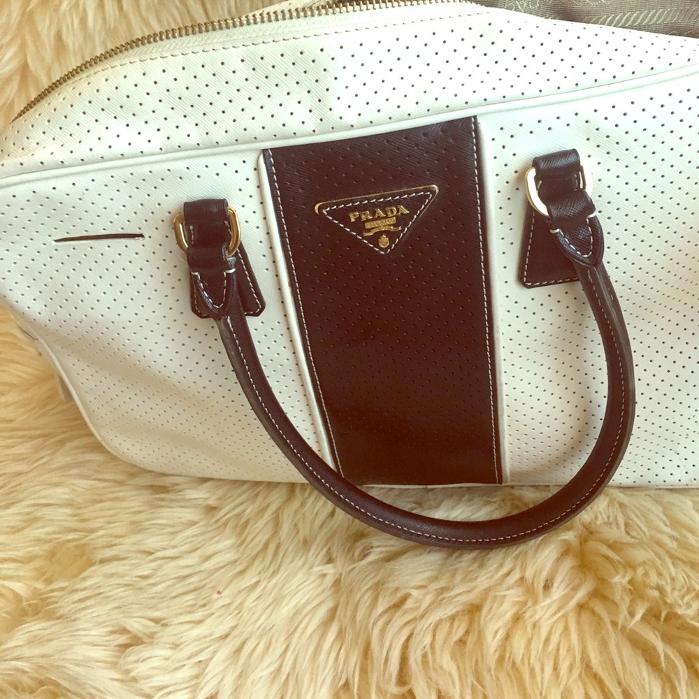 Summer PRADA bag!!