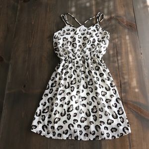 Francesca's leopard print mini dress