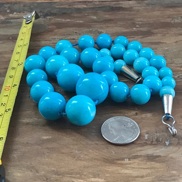 Blue Quartz Gemstone Bead Necklace - Picture 3 of 8