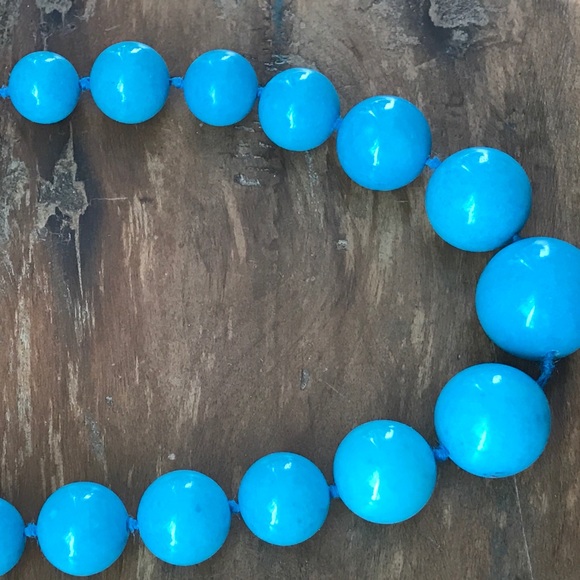 Blue Quartz Gemstone Bead Necklace - Picture 6 of 8