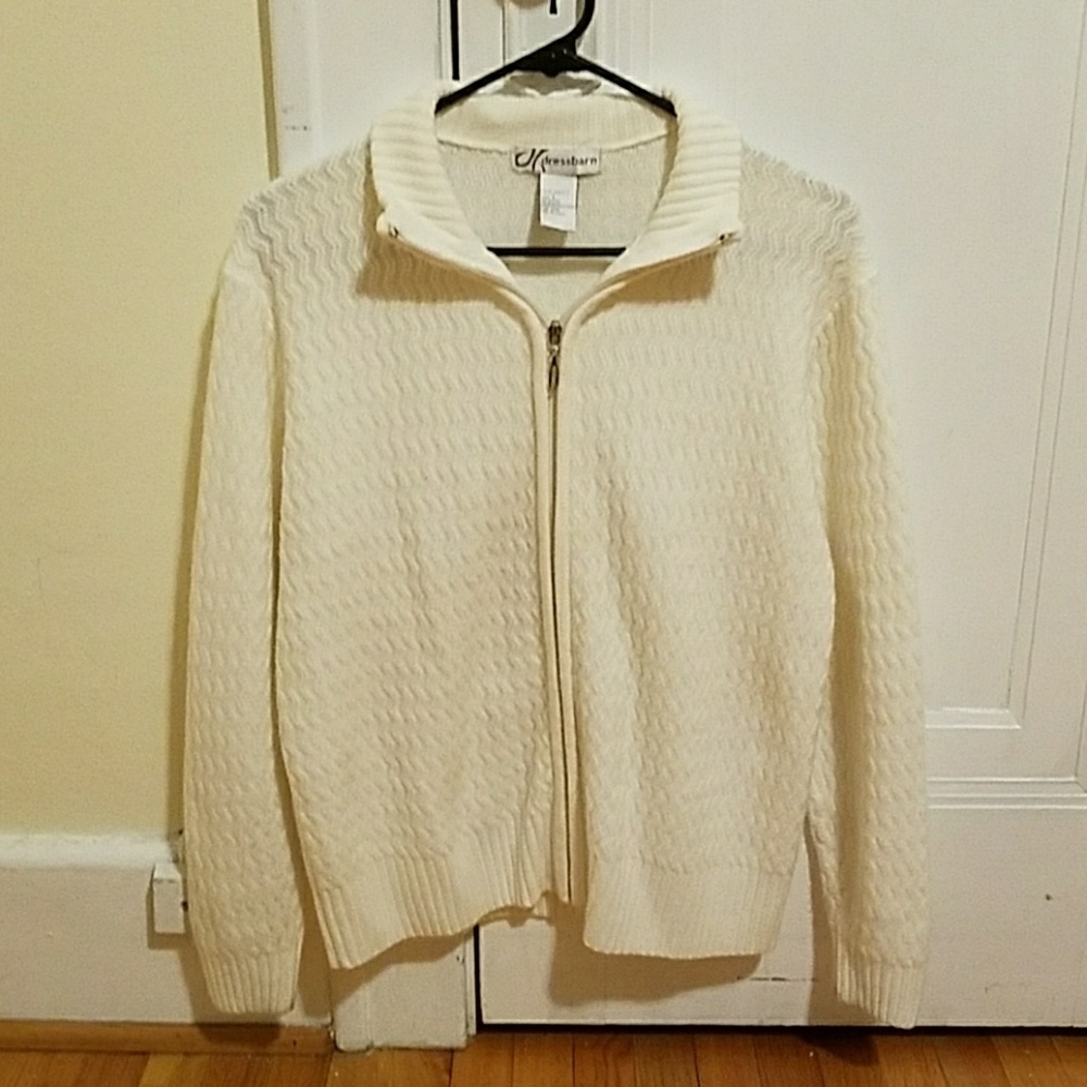 Soft Zip-up Sweater