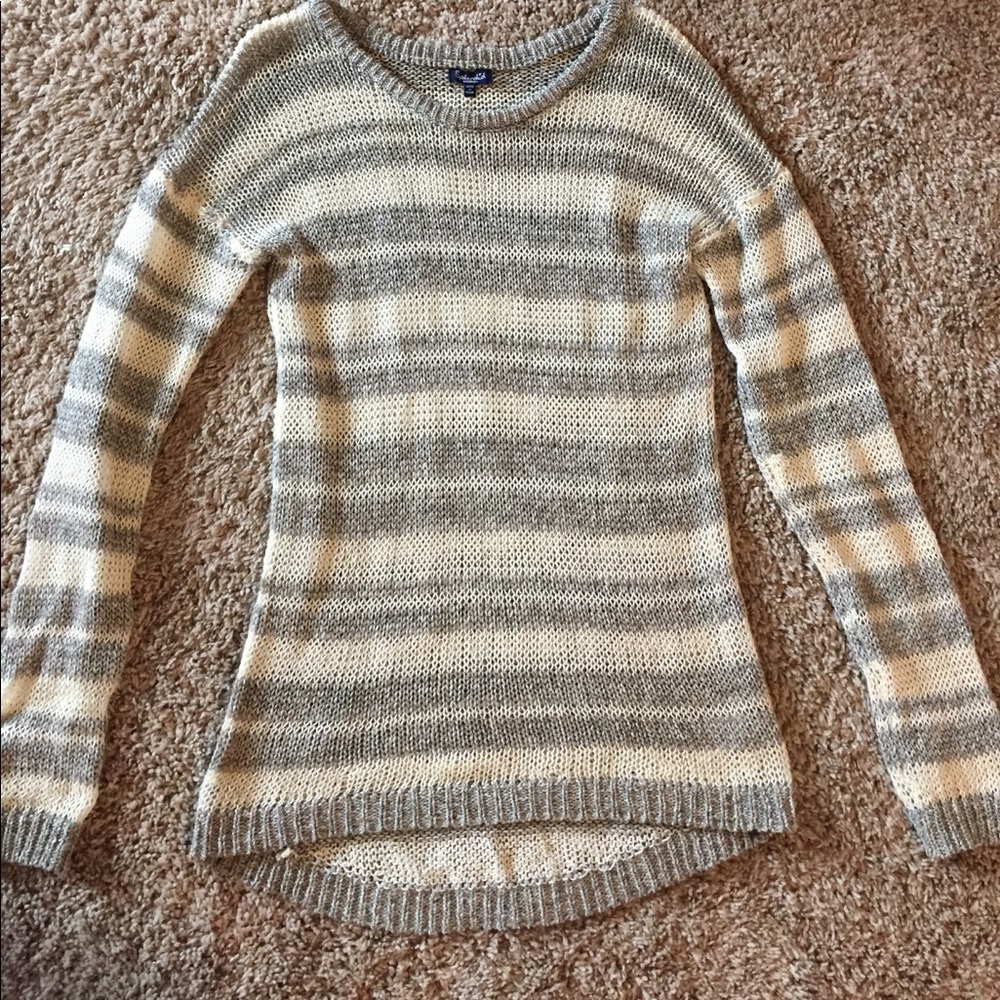 Splendid gray and cream striped sweater