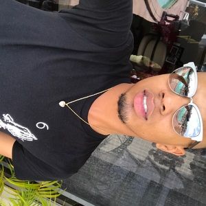 Meet your Posher, Kyle