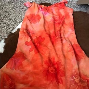 En Focus orange dress