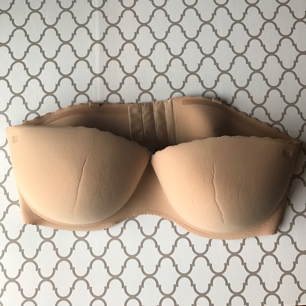 Victoria's Secret Strapless Nude Bra