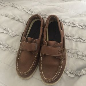 Sperry brown shoes