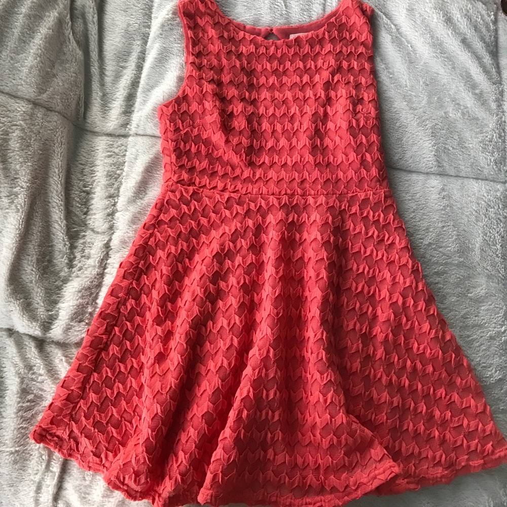 🌸Spring Chevron Patterned Coral Dress🌸