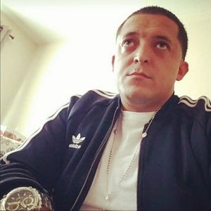 Meet your Posher, Henry