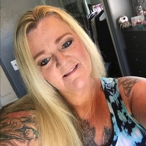 Meet your Posher, Cherie