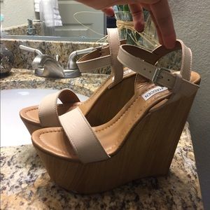 Steve Madden Wooden Wedges (Lightly Used) Size 8