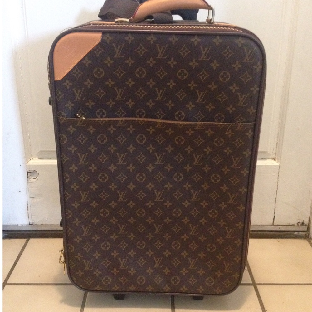 LOUIS VUITTON suitcase