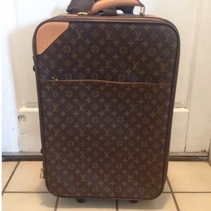LOUIS VUITTON suitcase