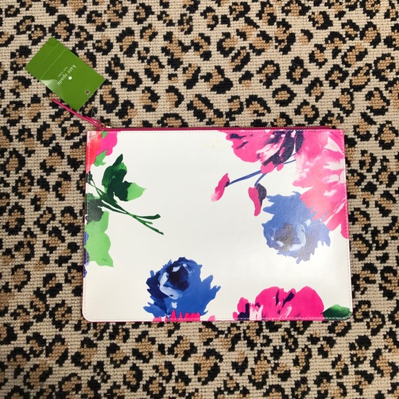 Kate Spade cosmetic case - Picture 1 of 3
