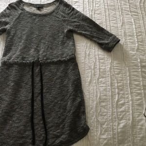 Gray fleece dress, round hem with tie waist