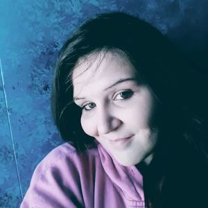 Meet your Posher, Brittney