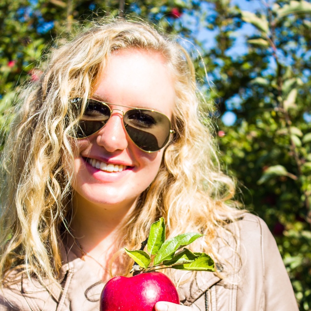 Meet your Posher, Natalie