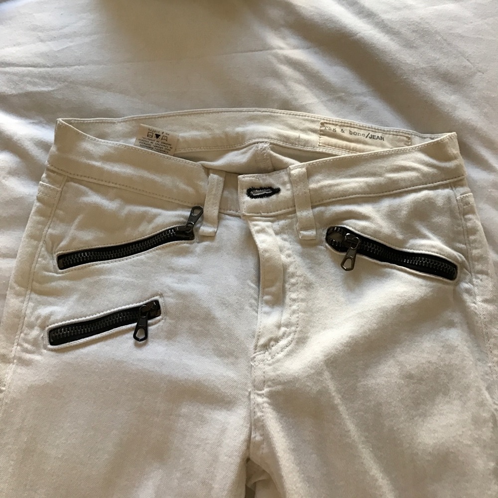 SOLD 🚫 Rag & Bone jeans