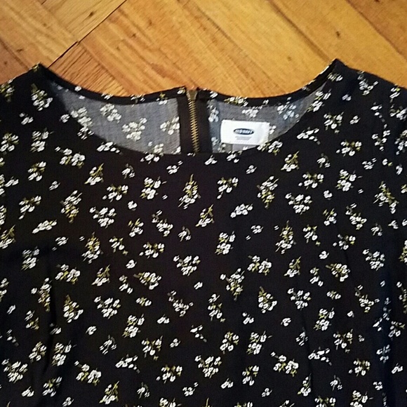 Shift Dress bundle w/ free layered necklace - Picture 5 of 5