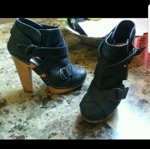 Steve Madden Geema Heels Size 6