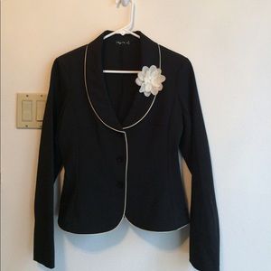 ♻️♻️DONATED ♻️♻️ Dress suit