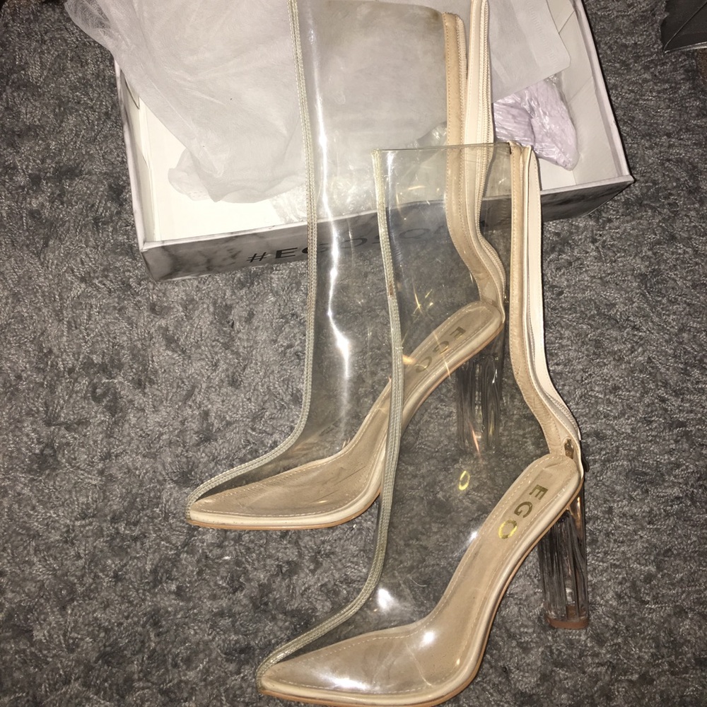 Transparent pointy toe bootie