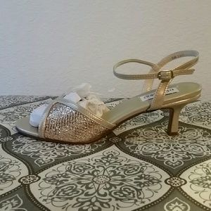 Dyeable Champagne Glitter Heels