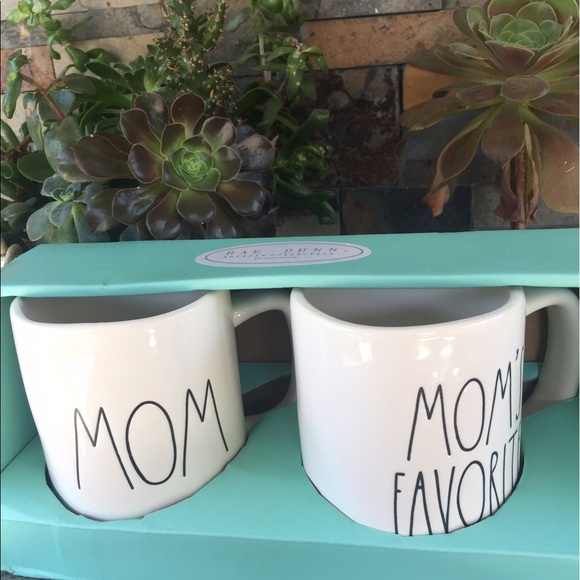 rae dunn mom's favorite mug