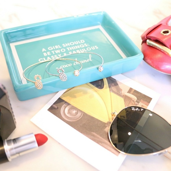 Pineapple Bracelet - Picture 4 of 7