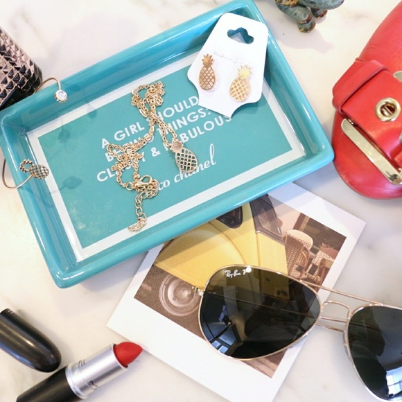 Pineapple Bracelet - Picture 6 of 7