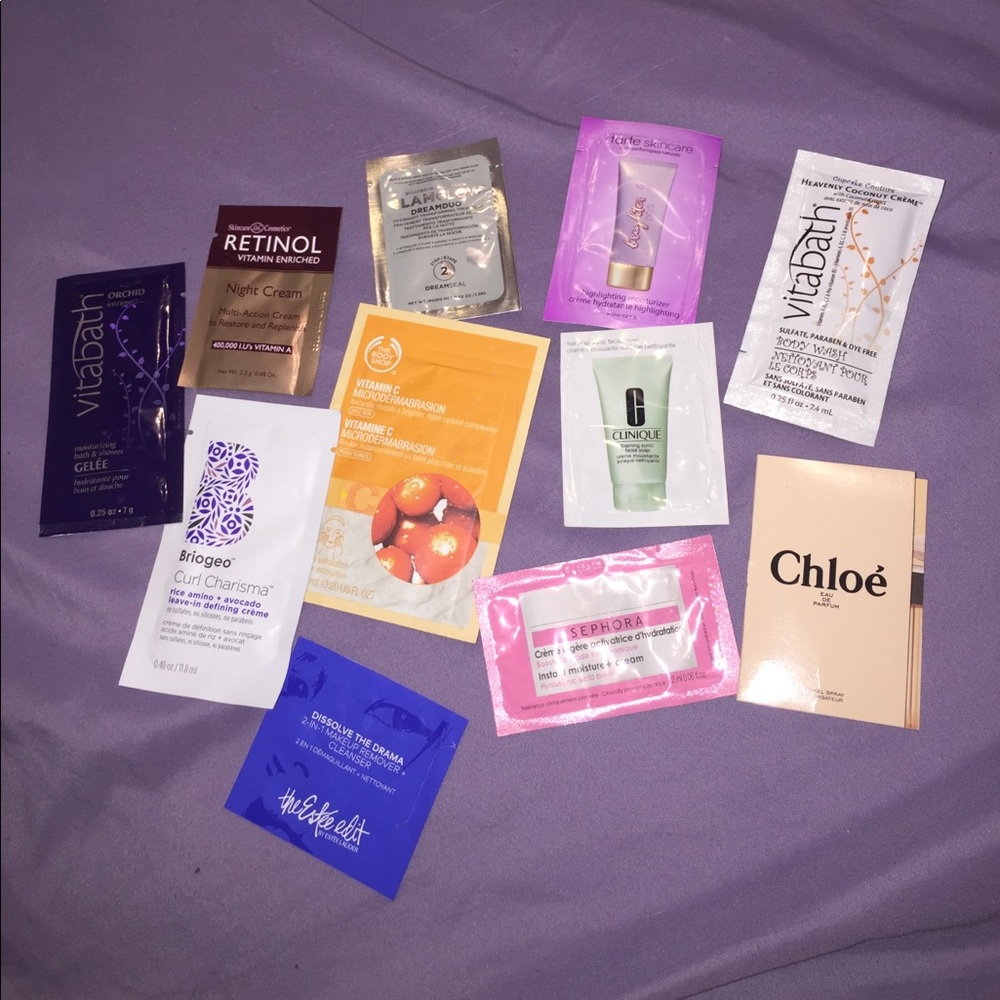 Beauty samples💄👑🎀✨MAKE OFFERS✨