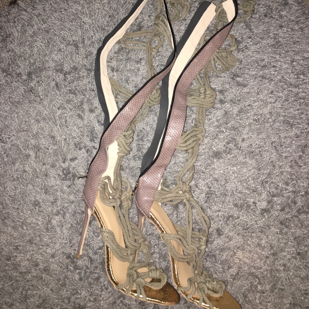 Braided calf leg sandal Rocco