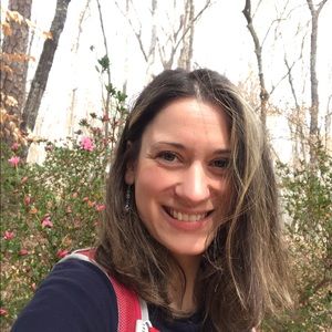 Meet your Posher, Adela