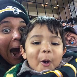 Meet your Posher, Monica