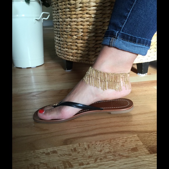 Rebecca Minkoff Jewelry - 🆕Rebecca Minkoff fringe ankle bracelet