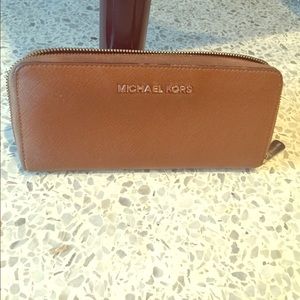 Brown leather Michael Kors wallet