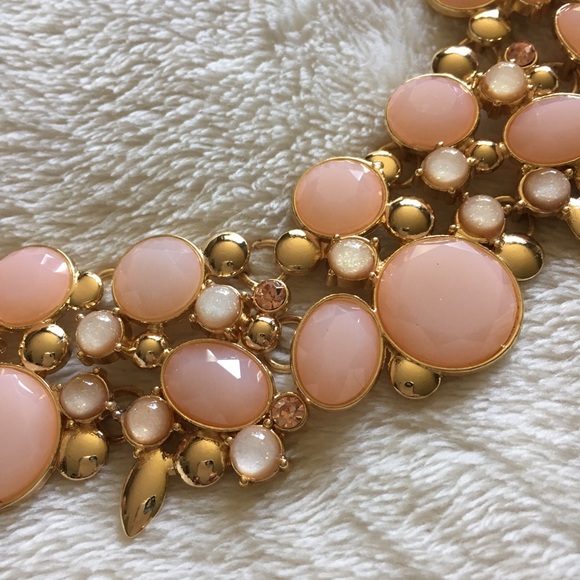 BEADED CLUSTER STATEMENT Necklace - BRAND NEW - Picture 2 of 4