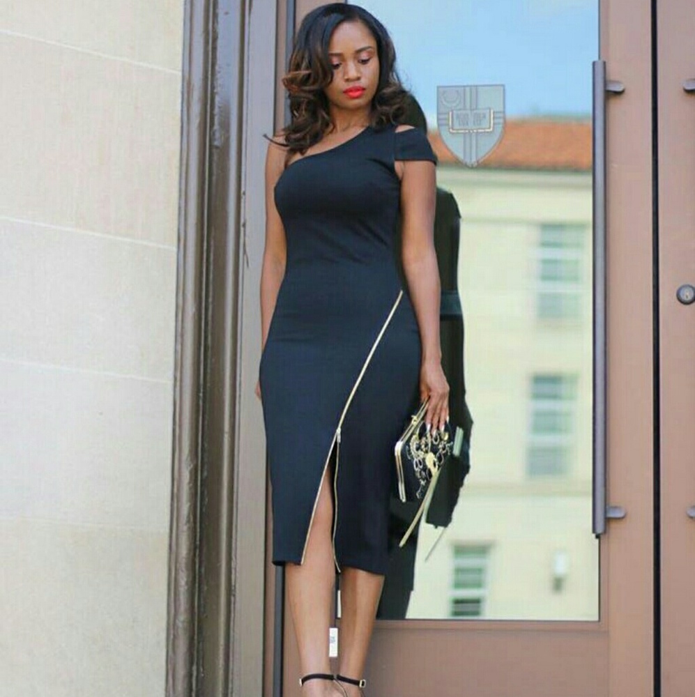 PRELOVED Black Zipper Dress