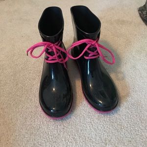 Rain boots