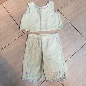Infant embroidered top/bottom set