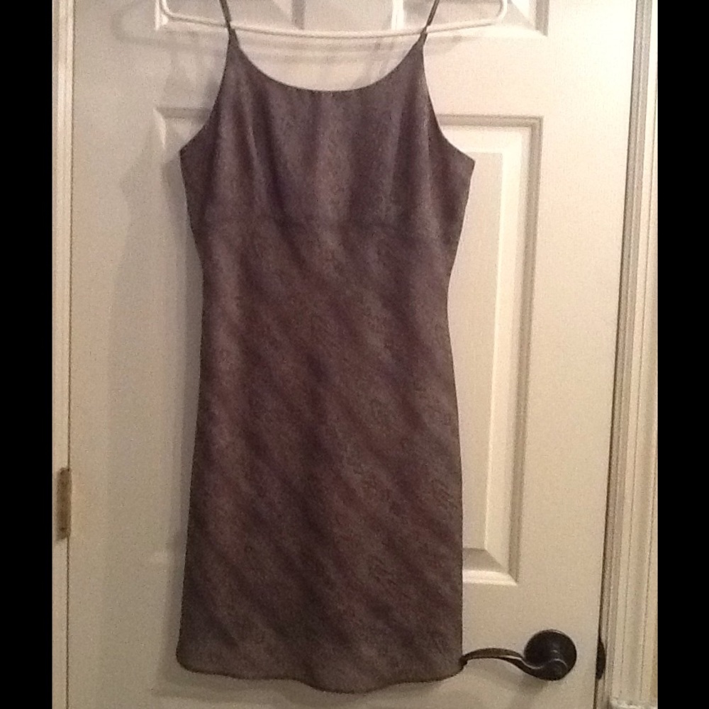 Sleeveless dress