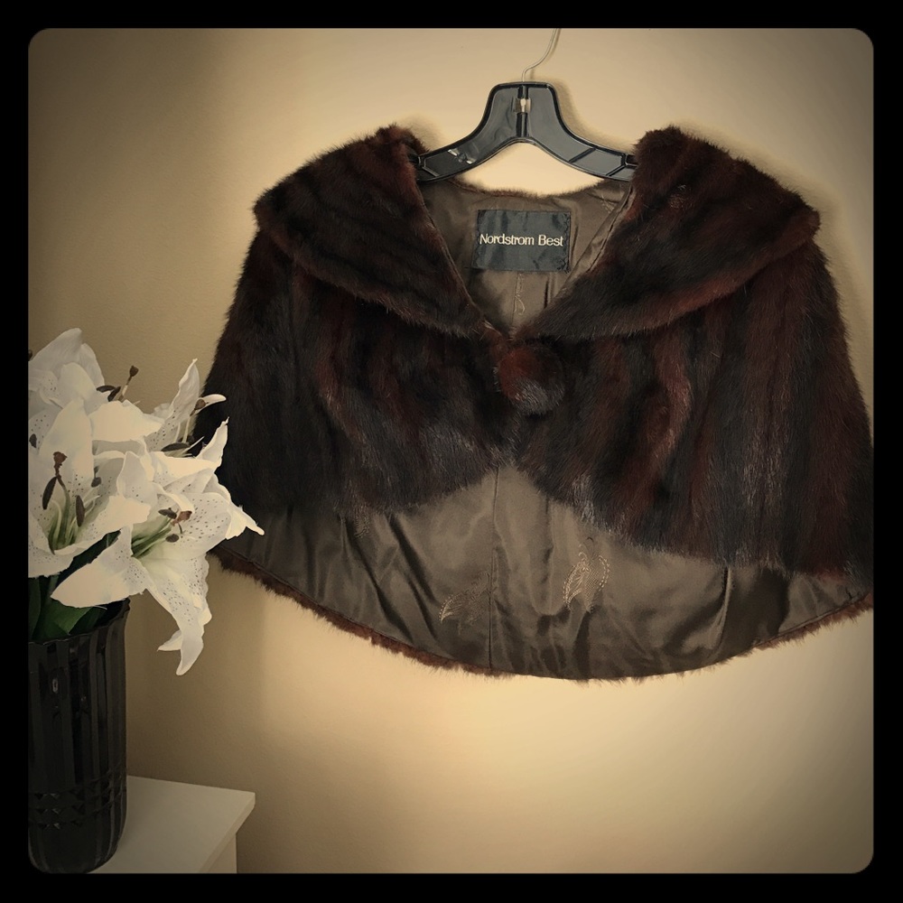 ✨Vintage Mink Caplet✨