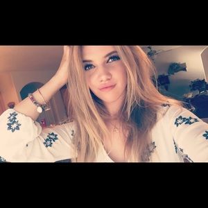 Meet your Posher, Emily
