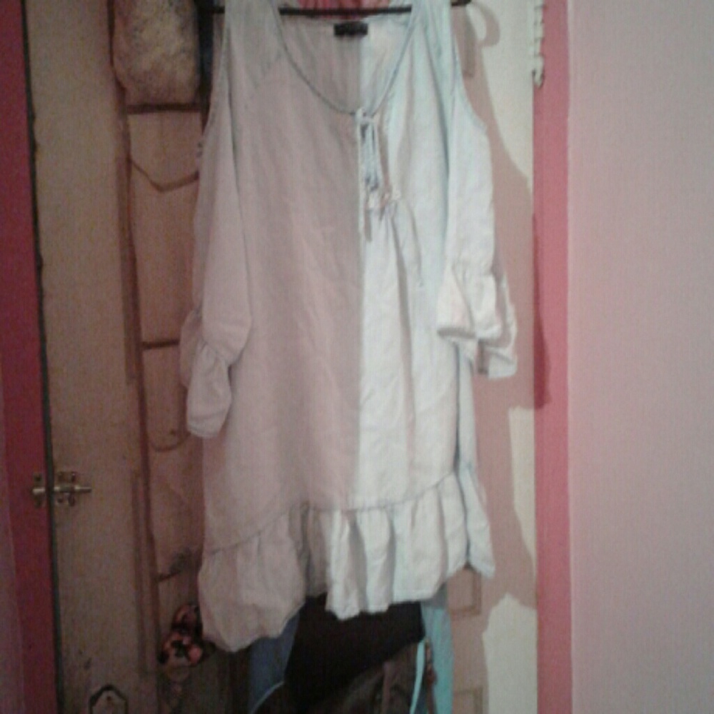 Cute wash blue lace shirt